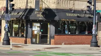 Lincoln Square Corner Restaurant For Sale
