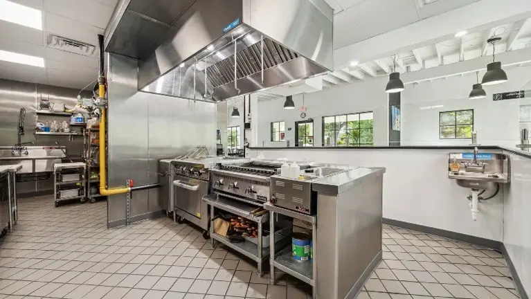 Open kitchen with venting Open kitchen with venting