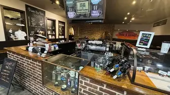 High-Volume Coffee House + Brunch Concept | Strong Cash Flow & Growth