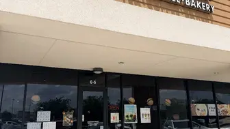 Operating Katy shop with Fuji Tea® brand and USPTO trademark