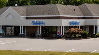 Greek Pizza & Burger House |  Fully Equipped Restaurant