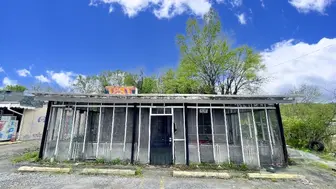 Closed-down restaurant