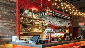 Restaurant/Bar Near Capital One Arena