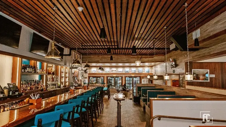 Multiple Dining Areas