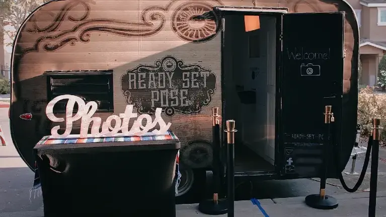 Mobile Photo Booth Trailer Mobile Photo Booth Trailer