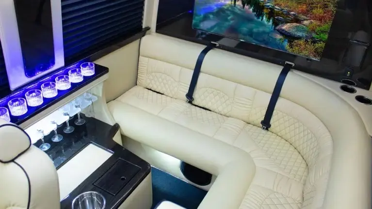 Limo Sprinter Back/Bar Limo Sprinter Back/Bar