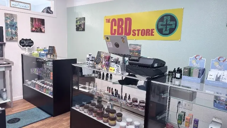 Counter/POS view with banner, product variety