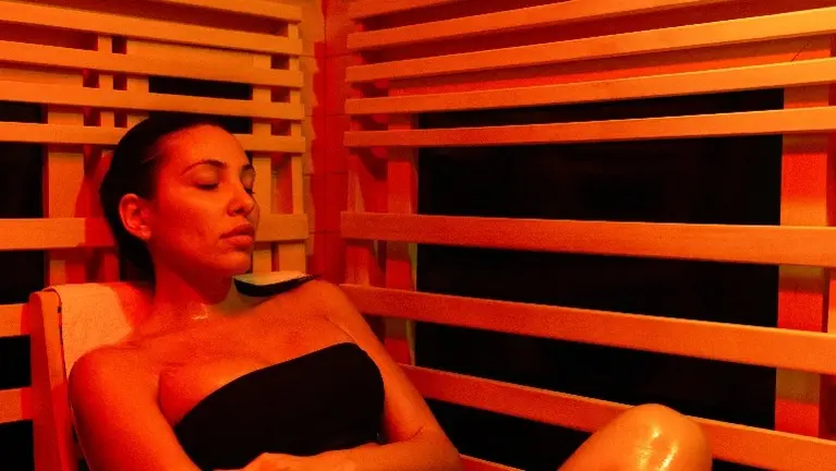 1 person infrared light sauna