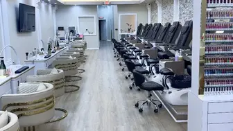 Turnkey Nail Salon – Prime Pike & Rose Location | 14 Years Established