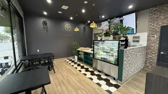 Retail and wholesale bakery in Pasadena.