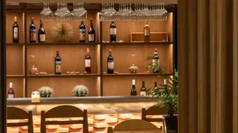 Downtown Crossing F/S Restaurant & Wine Bar