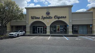 Liquor Store in Clermont!!
