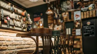 Established Profitable Bar/Restaurant