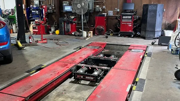 Flush mounted Hunter alignment rack and system, Hunter tire mounting and balancing equipment