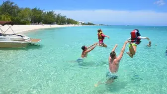 Profitable Cayman Boat Rental – $150K+ Net | 20+ Years | Turnkey & Aut