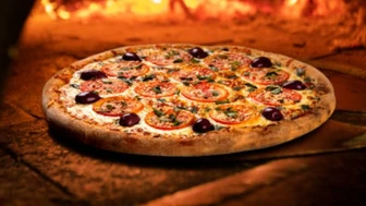 Prime Location Pizzeria doing $ 500,00 a Year for Owner/ Operator