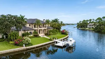 Vero Beach High-End Lawn and Landscape Business Opportunity!