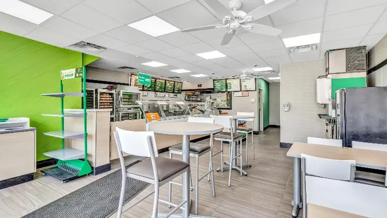 Light, bright, and CLEAN!!