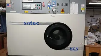 High sales dry cleaner on main throughput road