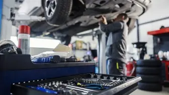 Seller Finance Nassau Auto Shop | $1M Sales $315K Cash Flow | 3 Bays P