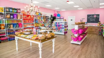 Top-Rated Pet Grooming & Boutique in Prime Fulshear Location