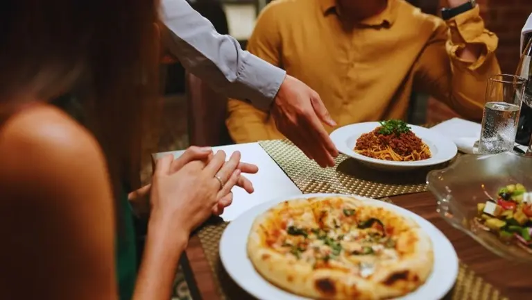 Italian & Pizza Restaurant