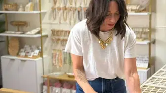 Established Jewelry & Charm Bar Online / Pop Up Business