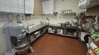 Pizza Restaurant for Sale in Northwest Dallas
