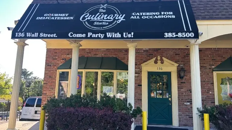 Store Front Store Front
