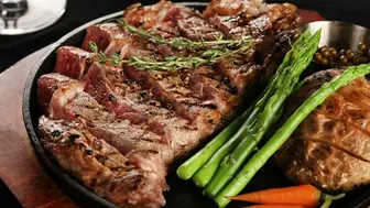 Turnkey Profitable Boca Raton Restaurant with Strong Reputation
