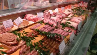 Bankable!! - Iconic 5-day South Shore Butcher Shop / Market – Gross $1