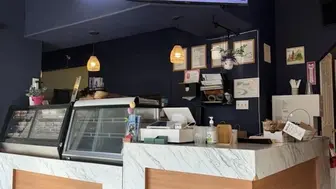 Turnkey Restaurant Opportunity – Low Rent + Full Kitchen