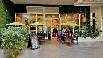 High-Traffic Brickell Café & Market | $1.2M Rev/Turnkey/HUGE UPSIDE
