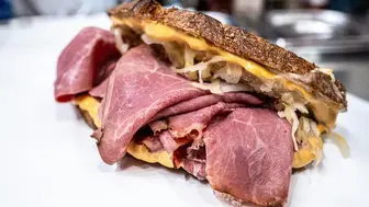 DELI STORE FOR SALE: Prime Corner Location!