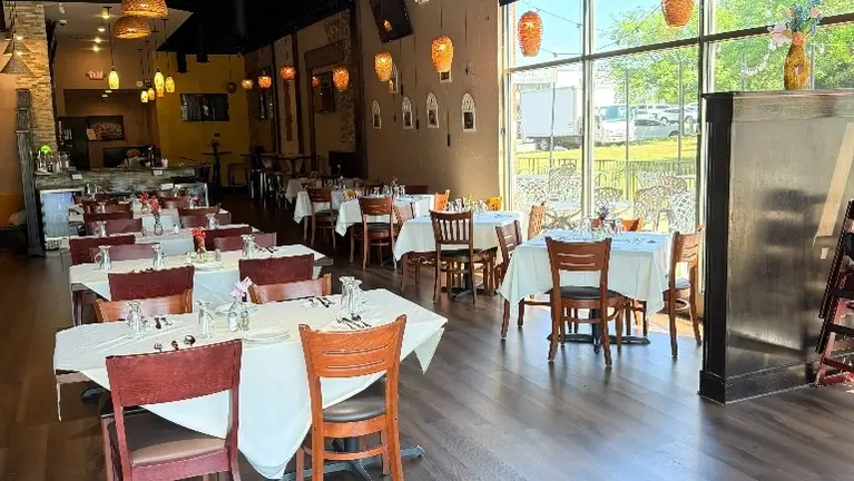 Dine Area Dine Area