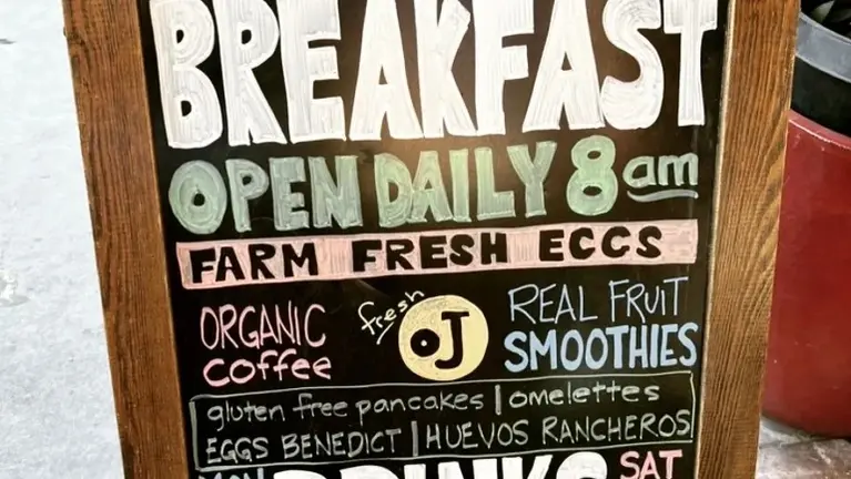 Breakfast | Lunch | Dinner 7 Days a week