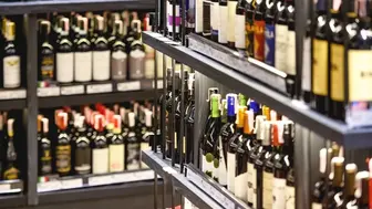 Nassau County Liquor Store with C-Store In Strip Plaza