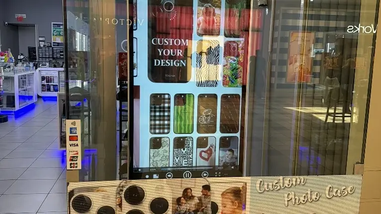 Advertising Display Screens