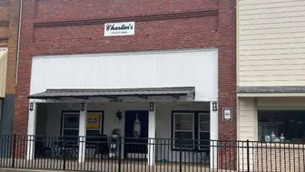 listing-image