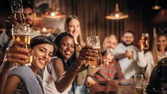 Innovative Self-Pour Taproom & New American Restaurant Franchise