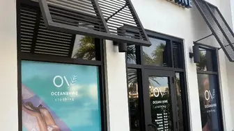 Established Beachside Boutique For Sale