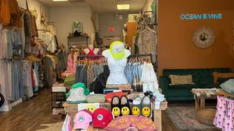 Established Beachside Boutique For Sale