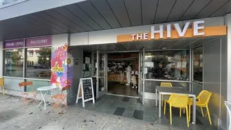 Santa Monica Cafe with Patio