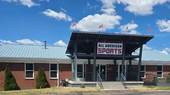 Commercial Property on Busy Corridor