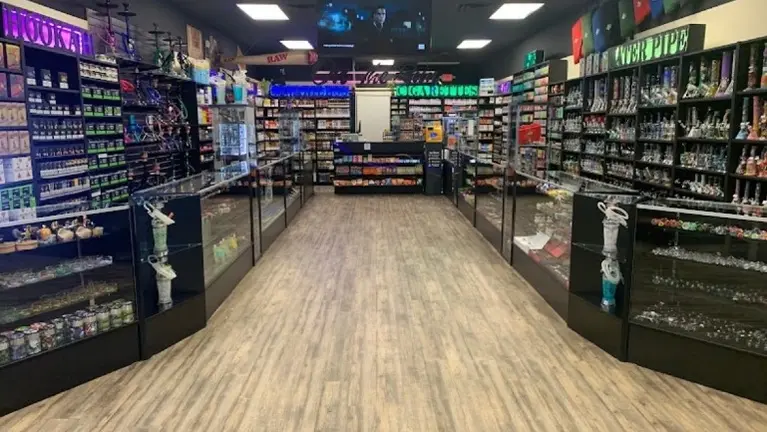 Clean & Well Maintained