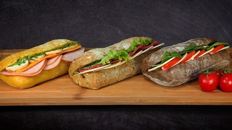 Turnkey Alpharetta Second Gen Sandwich shop for sale with Equipment