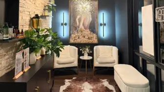 Turnkey Luxury Spa Opportunity: Lashes & Head Spa