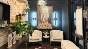 Turnkey Luxury Spa Opportunity: Lashes & Head Spa