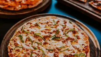 High-Volume Pizza & Sub Shop FOR SALE