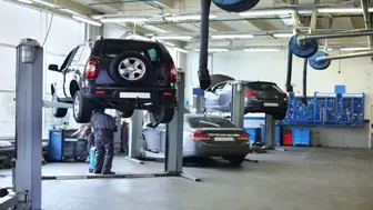 Thriving Commercial Auto Body Shop, serving Cuyahoga & Medina Counties